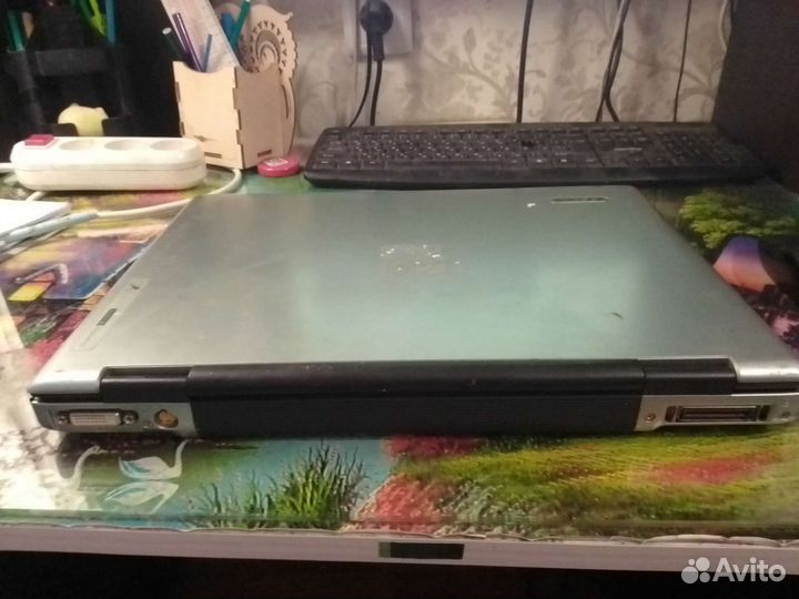 Acer travelmate 8100