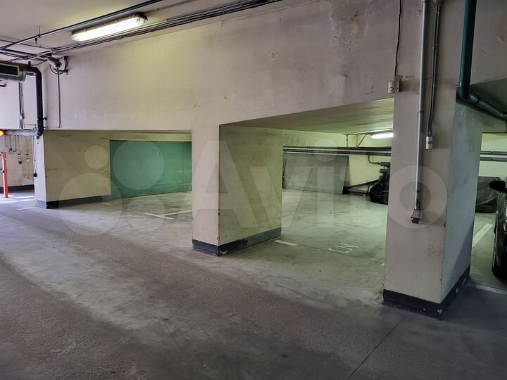 Машиноместо, 20 м²