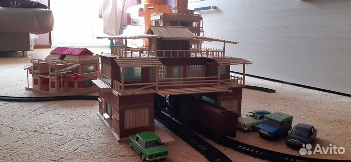 Модель ж/д вокзала