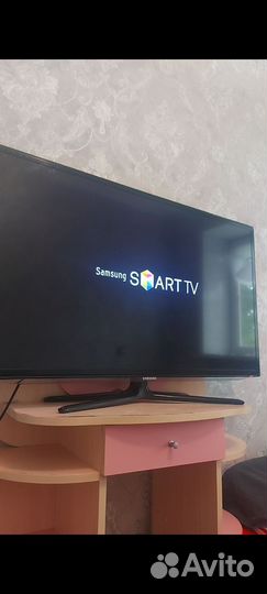 Телевизор samsung SMART tv
