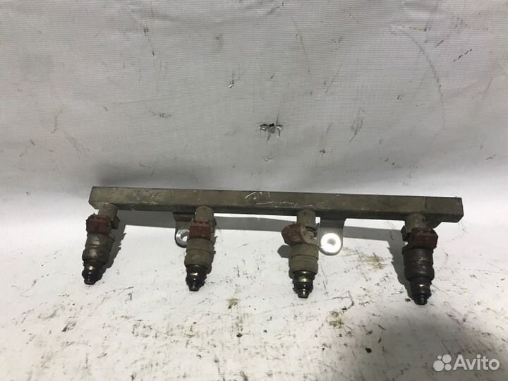 Топливная рейка Chevrolet Lacetti седан 1.6 2007