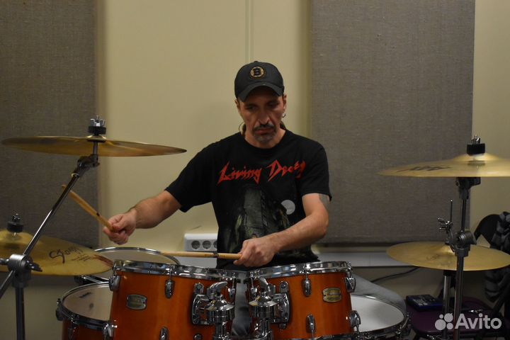 Уроки игры на барабанах, реальная ударная установк