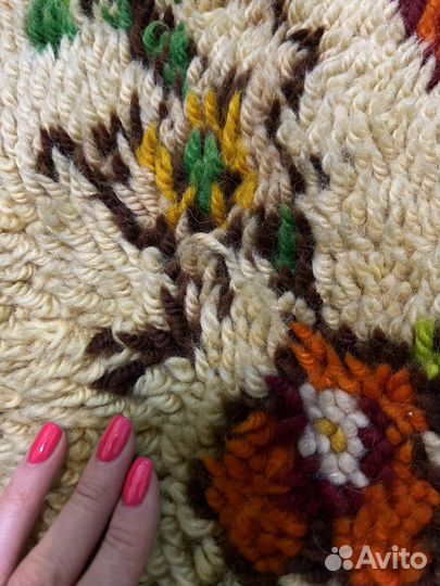 Ковер шерсть новый