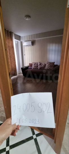 2-к. квартира, 60 м², 1/10 эт.