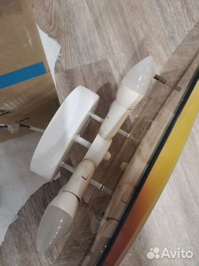 Светильник потолочный