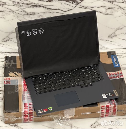 Lenovo legion 5 17/R7 5800H/RTX 3050 NEW