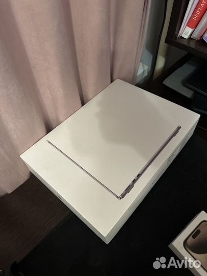 Коробки iPhone 15 pro, macbook air m2