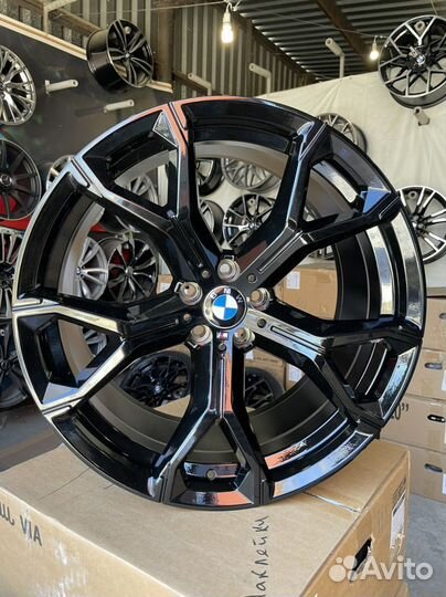 R21 на BMW X5 G05 741 стиль Black Новые Диски