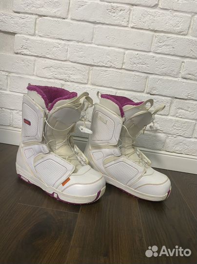 Ботинки для сноуборда женские