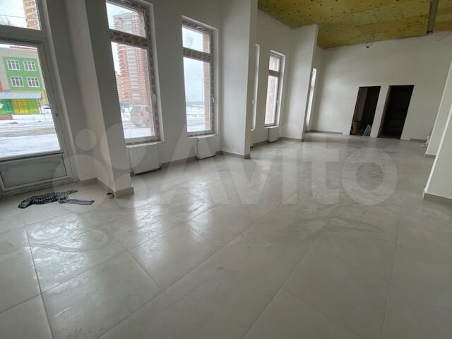 Торговая площадь, 61 м²