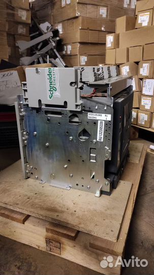 Автоматический выключатель шнайдер Мастерпак 2500А