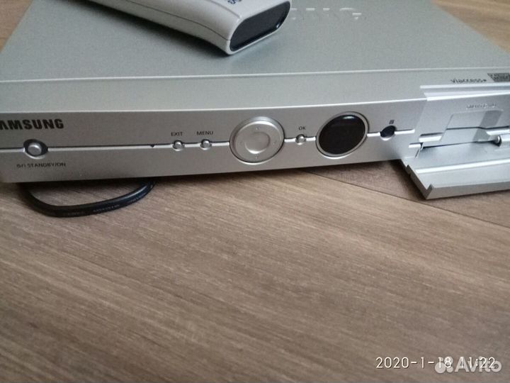 Цифровой спутниковый ресивер samsung DSB-S300V б/у