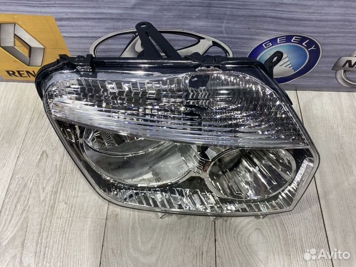 Фара Renault duster Прав