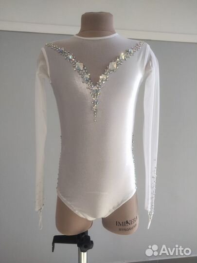 Продам новый гимнастический купальник