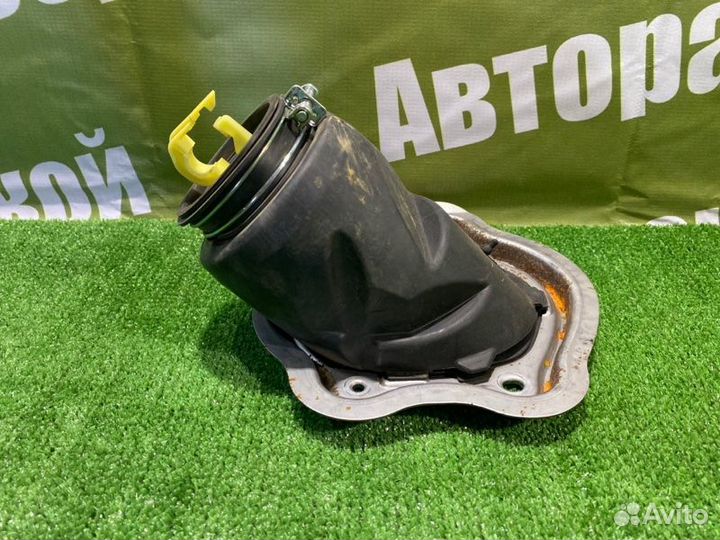 Пыльник рулевой колонки Nissan Skyline PV36 VQ35HR