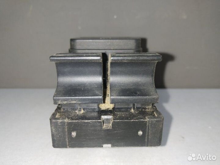 Блок управления стеклоподъемниками передний левый