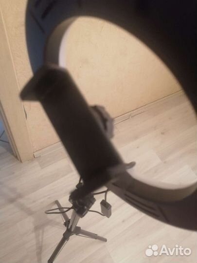Кольцевая лампа штатив