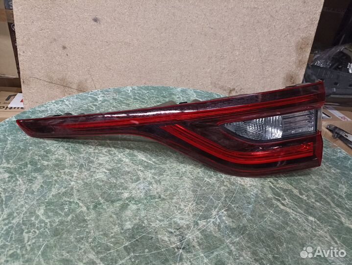 Фонарь задний правый Renault Koleos II