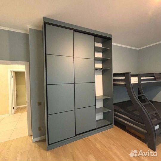 Стильный шкаф купе