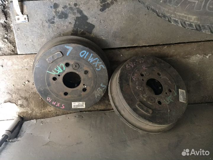 Задние тормозные барабаны конрактные от ипсума sv1