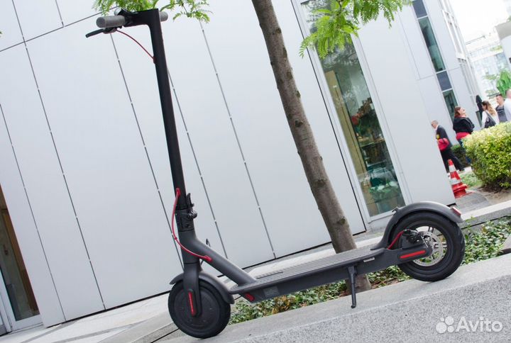 Аренда электросамоката Xiaomi Mijia M365