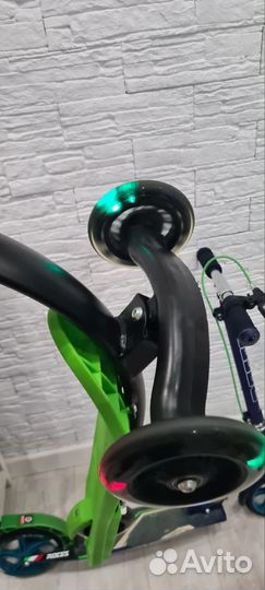 Самокат детский трехколесный сосветящимисяколесами