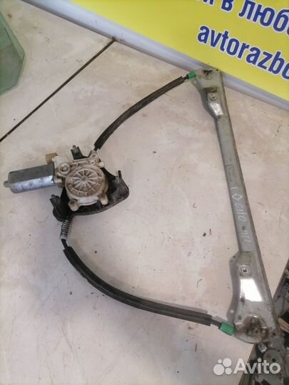 Стеклоподъемник передний правый Renault Clio 1.6 8