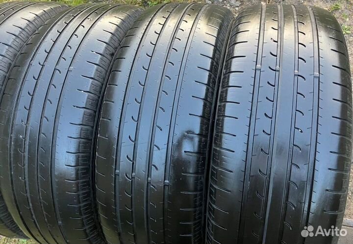 Goodyear EfficientGrip SUV 4x4 215/60 R17