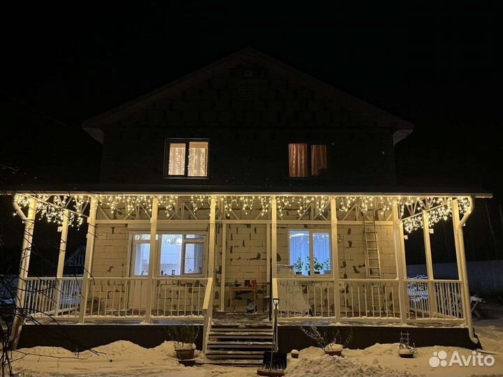 Монтаж уличных гирлянд