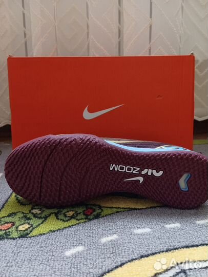 Футзалки nike air zoom