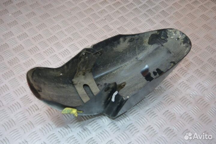 Крыло переднее Kawasaki ZZR400-1