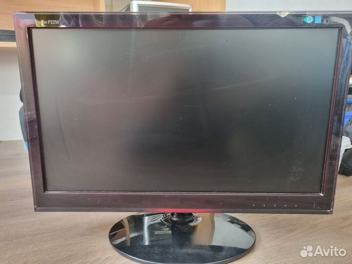 Монитор Samsung P2250 21.5