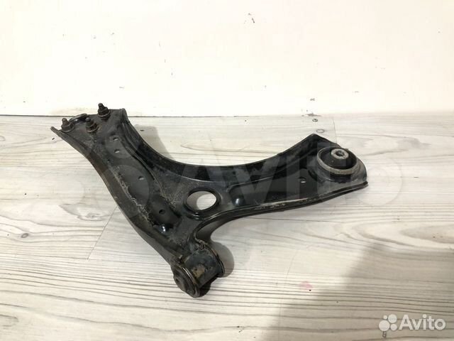 Рычаг передний левый Skoda Fabia хэчбек BTS 2008