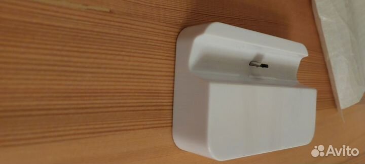 Новая док-станция под micro USB