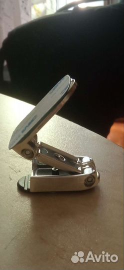 Держатель для телефона в машину