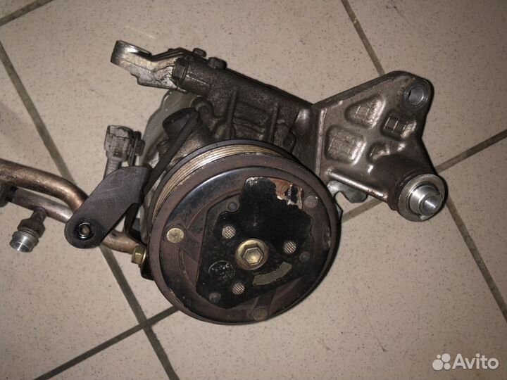 Компрессор кондиционера Subaru Legacy BE BH EZ30