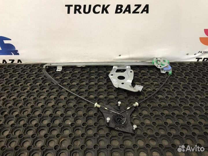 Стеклоподъемник левый