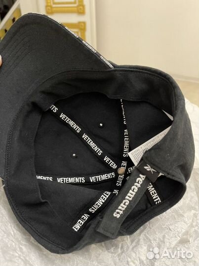 Vetements оригинал кепка