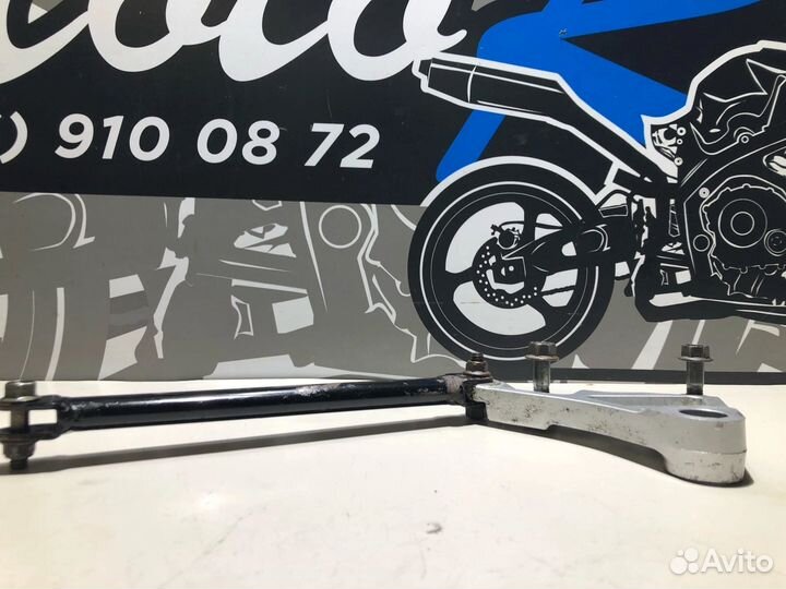 Кронштейн суппорта Yamaha FZ 400 Fazer 1997г