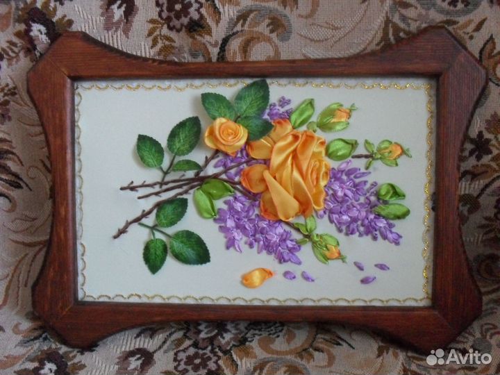 Розы в подарок- вышивка лентами