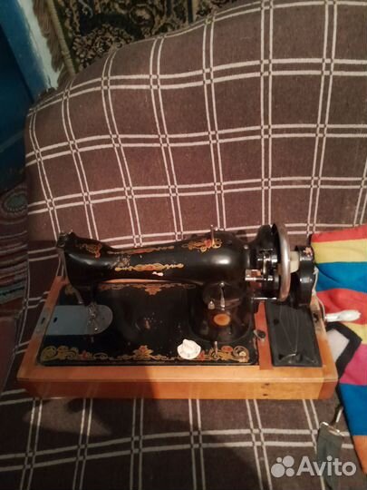 Швейная машина Подольск ручная СССР