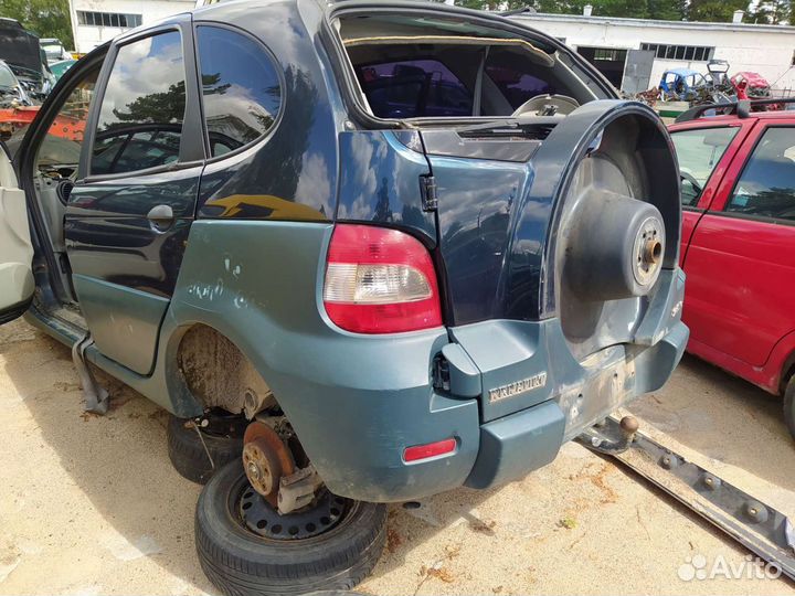 Рено Сценик RX4 4x4