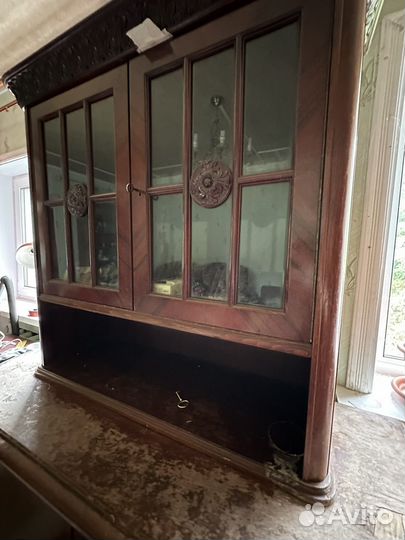 Старинный буфет сервант