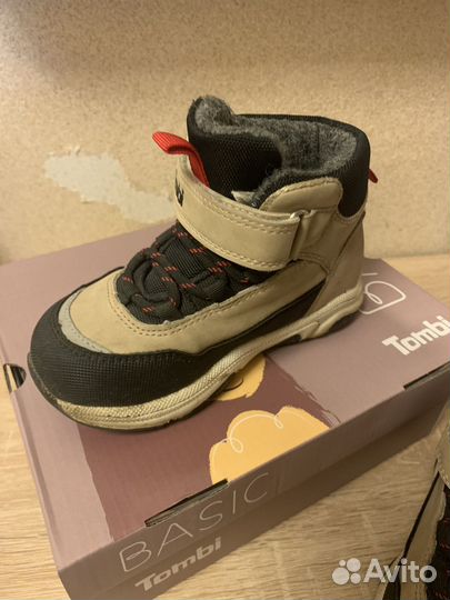 Ботинки для мальчика 25 р