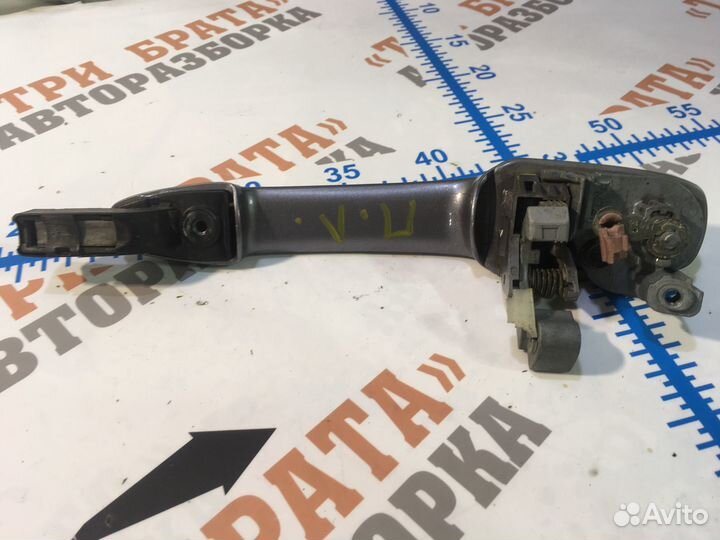 Мазда 6 Ручка наружняя передней двери Лев