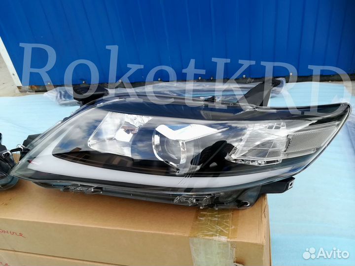 Фары Toyota Camry 40 06-11г В Наличии