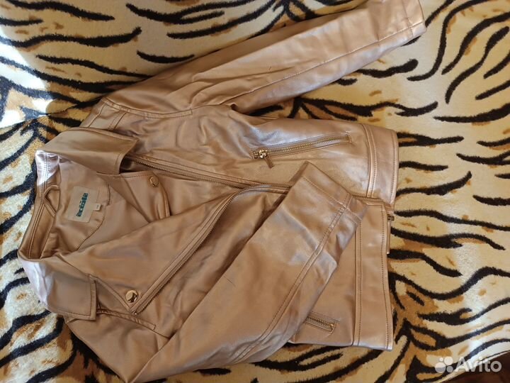 Вещи на девочку 6-9 лет