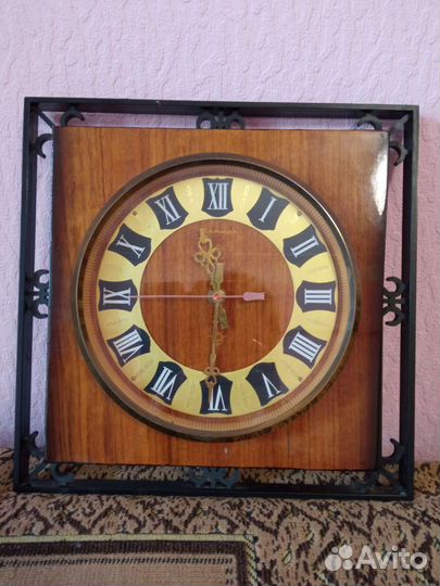Часы настенные СССР