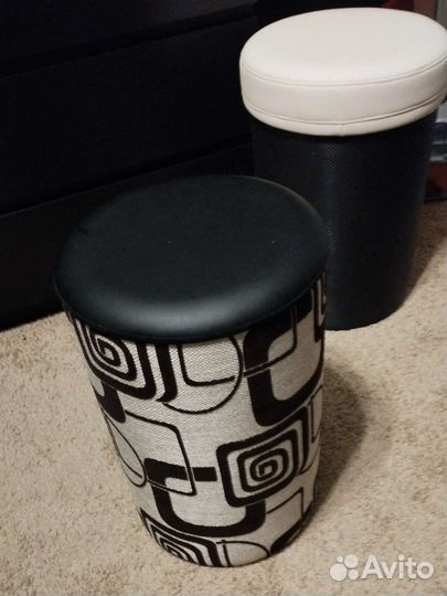 Пуфик для ванной комнаты, коридора, гостинной