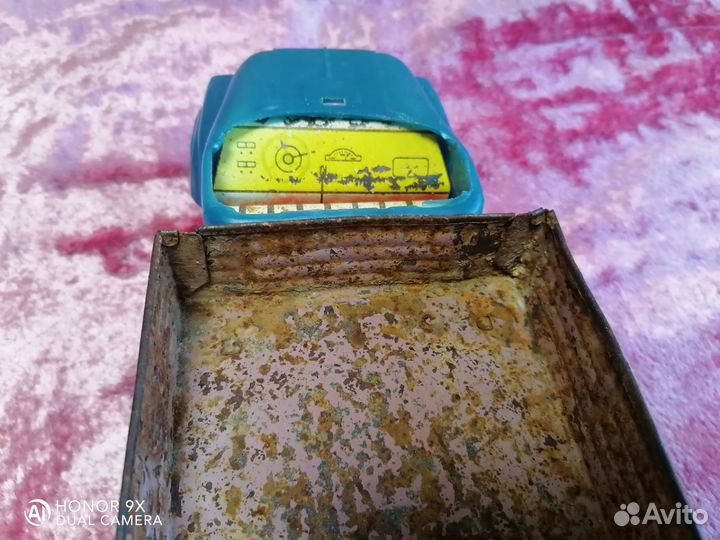 Машинка игрушечная грузовичек СССР